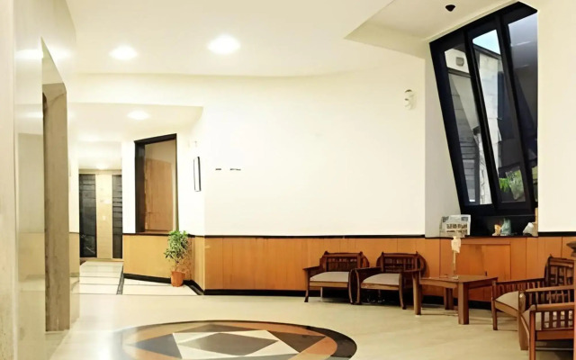 Hotel Pallavi West