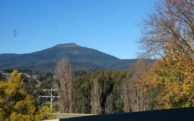 ELM Riverside Accommodation