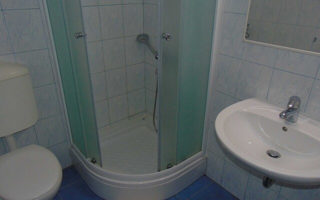 Apartments Elelu