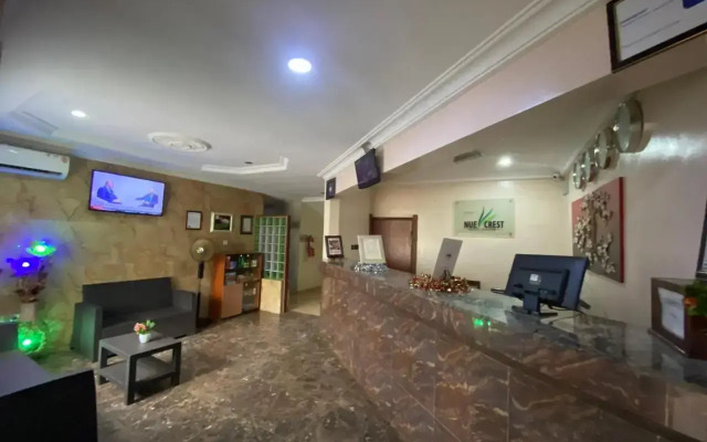 Nue Crest Hotel