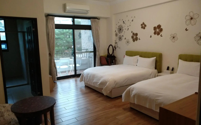 Star-Ya Bed and Breakfast