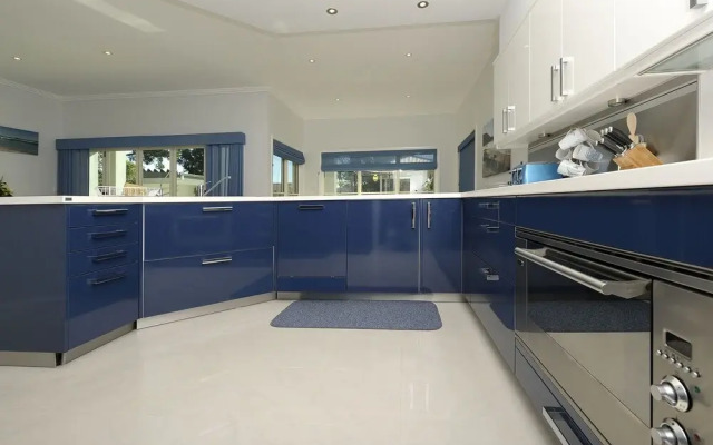 The Fingal House - Fingal Bay