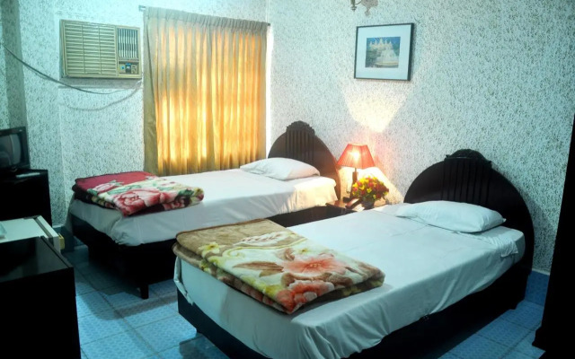 Hotel Swiss Garden International