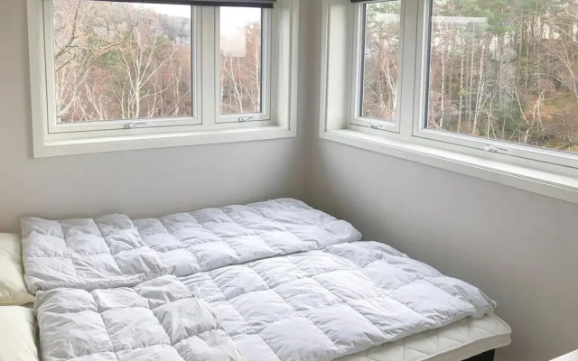 Beautiful Home in Lindesnes With 5 Bedrooms
