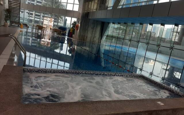 3 BR Spectacular view in Marina