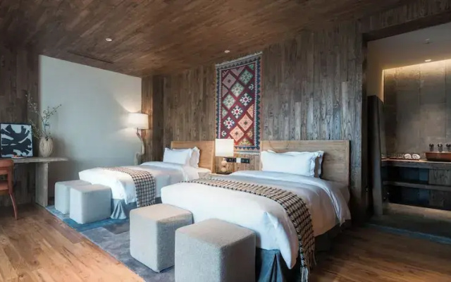 Tengchong Budu Hot Spring Resort Hotel