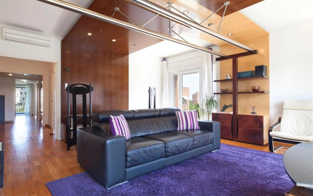 Stay U-nique Apartments Salvador Espriu