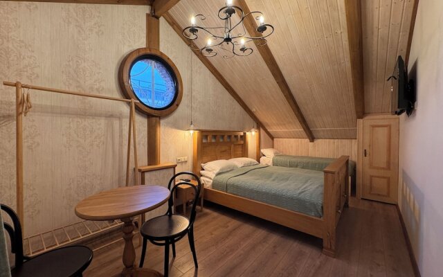 ул. Бахтриони, 2