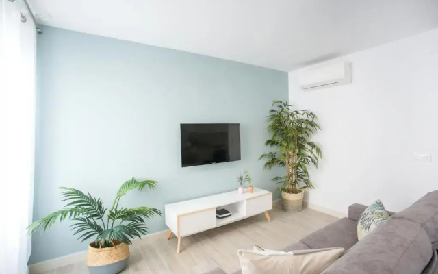 Nueva ALMUDENA Apartment by Cadiz4Rentals