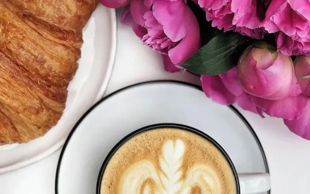 Roomshala 180 Divine Residency