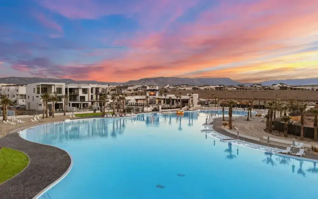 Tahitian Pearl 5 Bedroom Townhouse