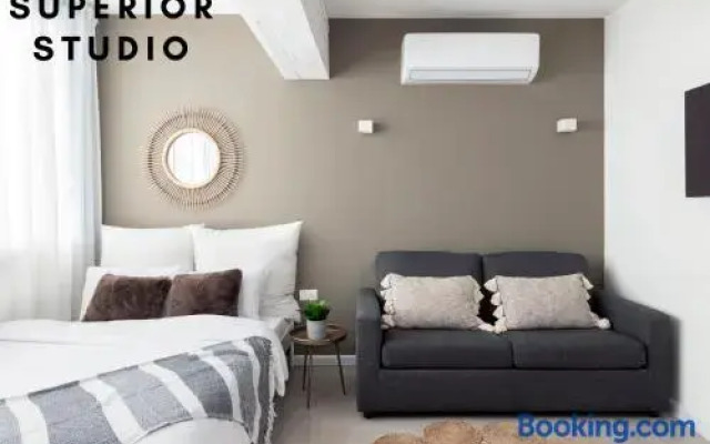 Sun Bay Studio Apartments