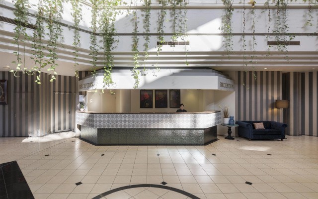 Best Western Plus Hotel Lord Forrest – Lobby – Bunbury