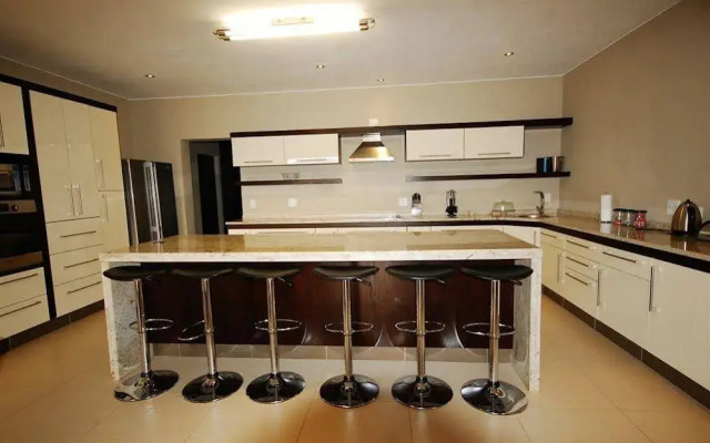 Legend Golf & Safari Resort