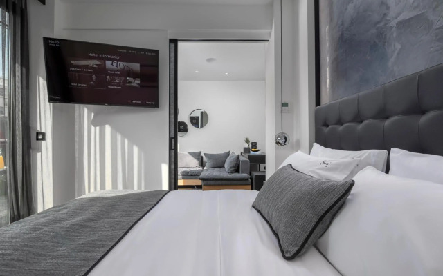 No 15 Ermou Hotel