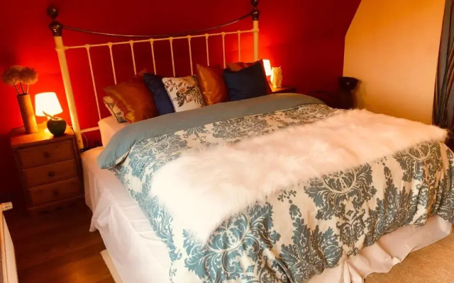 Willa Karolinka Stróża