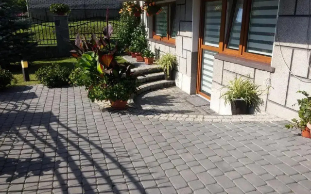 Pokoje do Wynajęcia u Lusi