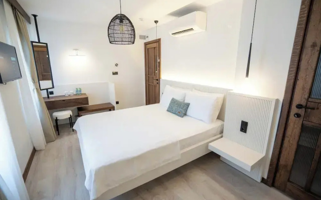 Lina Guest House