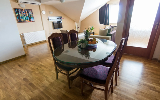 F Apartmani Kragujevac - Luxuary Business Suites