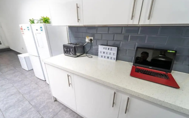 Studio Close to Selly Oak Train Station