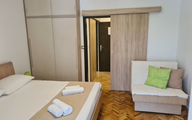 Apartments Ivo