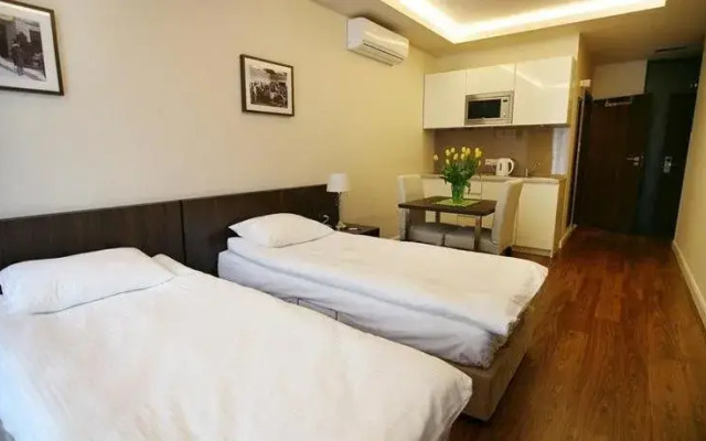 Plater 10 Residence