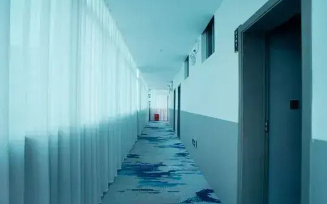 Cuigu Hotel (Chuangji Shangcheng)