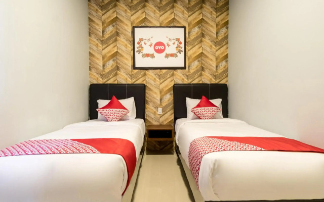 Super OYO 360 Mangaan Residence