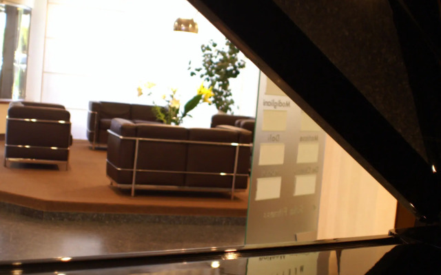 B&B HOTEL First