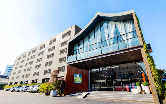 SureStay by Best Western Iconic Ari-Jatujak