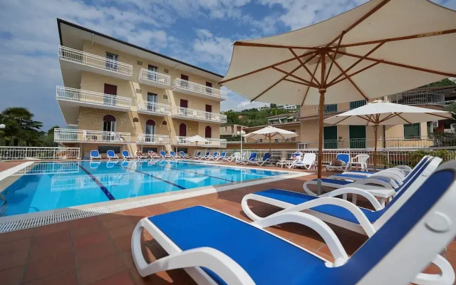Hotel Benacus Torri del Benaco