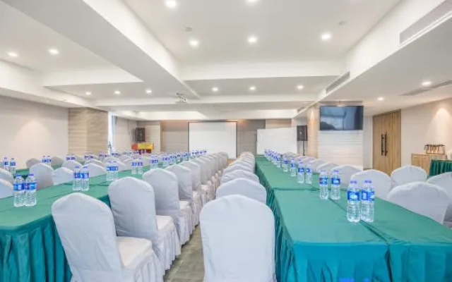 Yishang Oriental Hotel （Gardening Mountain Science and Technology Park) – Business – Mianyang