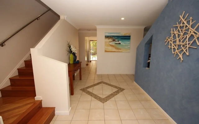 Lakeview Crescent 11