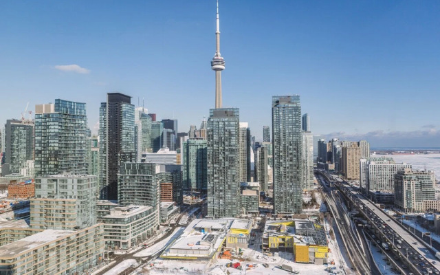 Premier High-Rise Downtown Suites