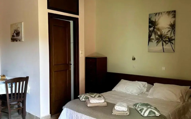 Nicolas Beach Guesthouse