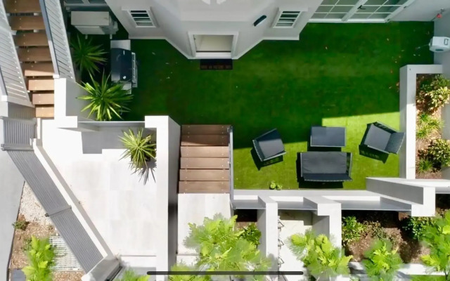 Park Avenue Hideaway for 4 Auchenflower Brisbane