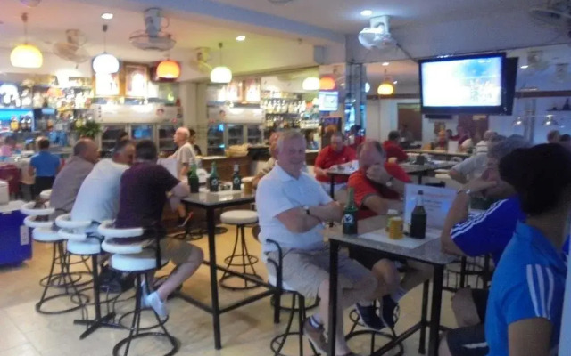 Travellers Rest Hotel