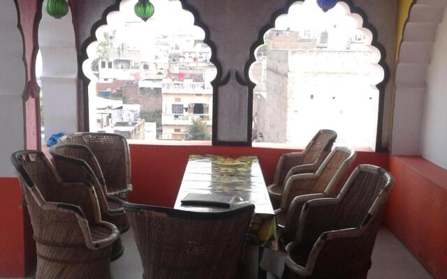 Priya Guest House