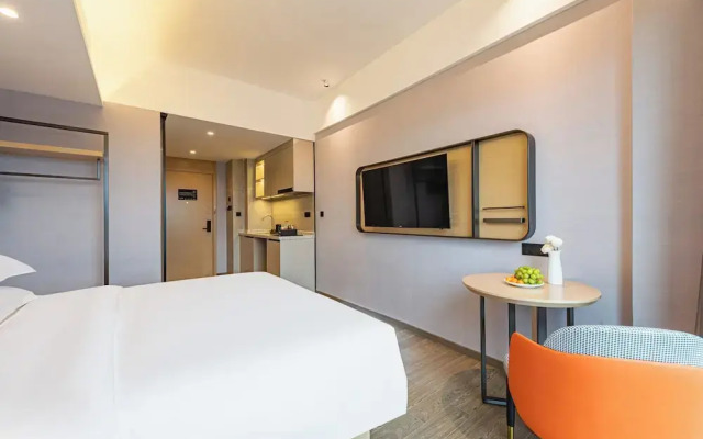 Poltton International Apartment - Guangzhou Knowledge City Wangcun Subway Station
