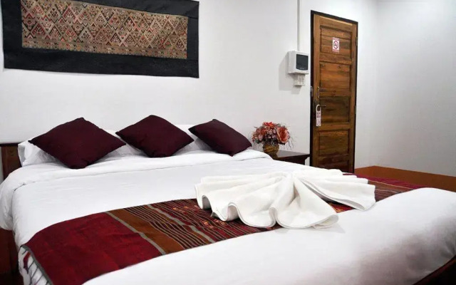 Skyline Hotel Laos