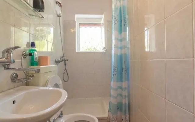 Perfect Beachfront Getaway Ideal for Families