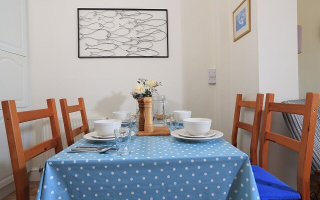 1 the Salcombe