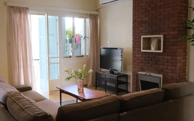 Gladstone Apartment in Nicosia