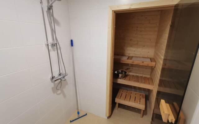 2-bedroom Royal Apartment With Own Sauna in Kotka