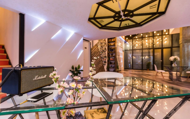 Бутик-отель Tbilisi Times Boutique Hotel