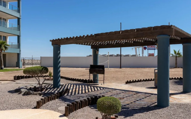 Unwind in a Modern Condo With Stunning View