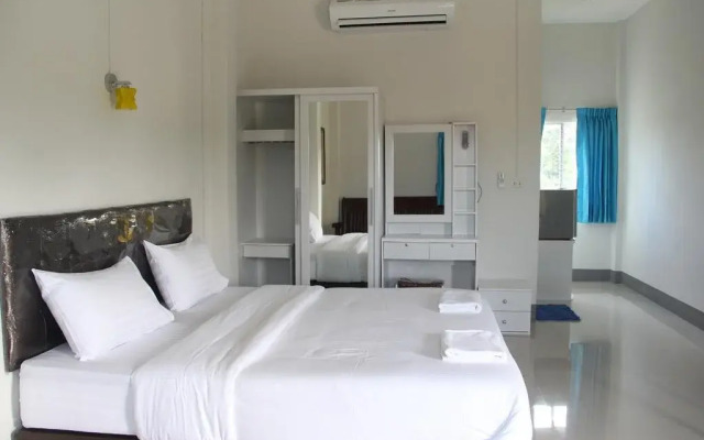 Na Wanwan Resort & Hotel
