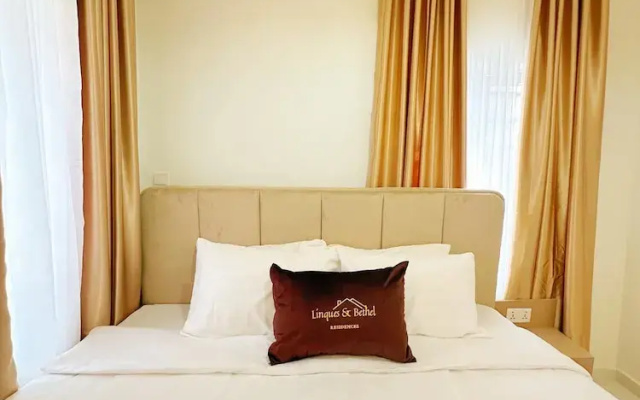 LinQues & Bethel Residences