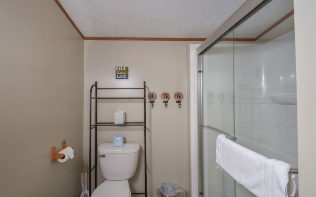 Knotty Pines 3 Bedroom House