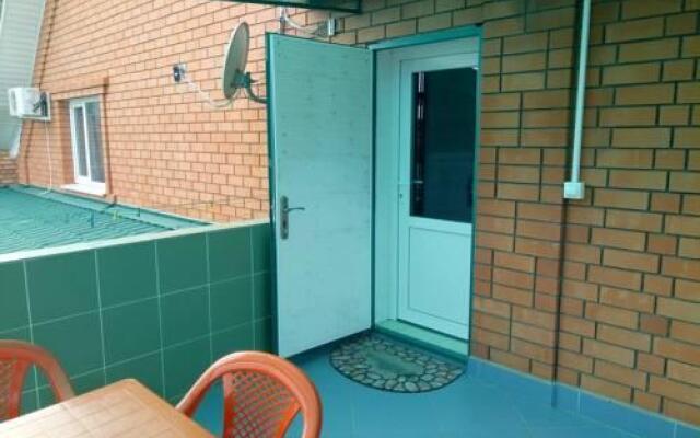 Guest House Na Nikolaevskoy 25